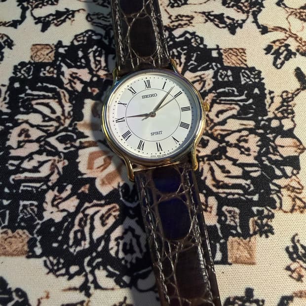 SEIKO 빈티지 쿼츠 시계