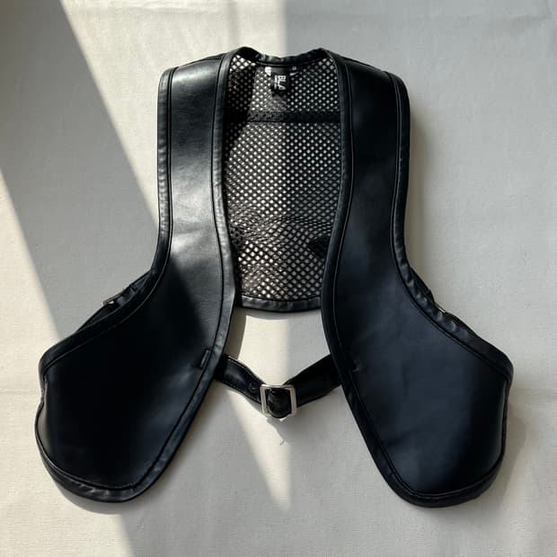 꼼데가르송 블랙 AD2021 스트럭처 레이어드 베스트