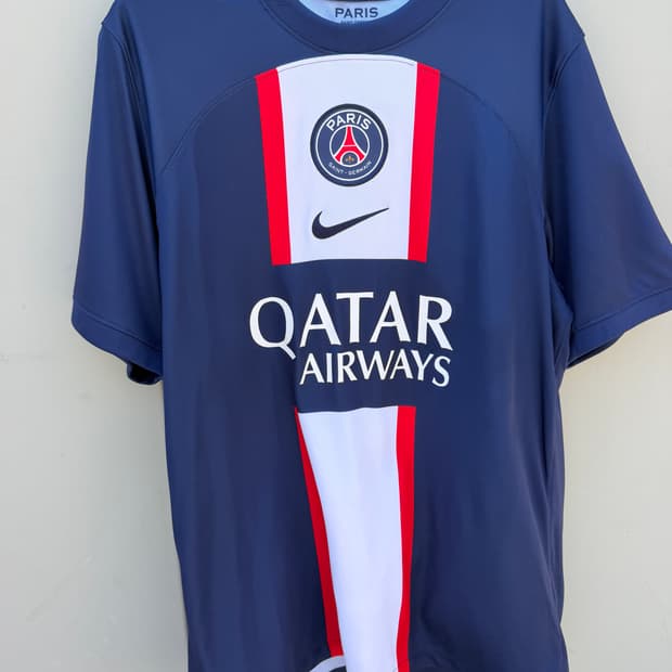 Nike 22-23 PSG Home Jersey