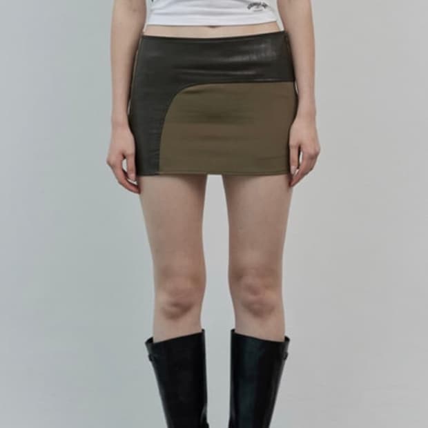 보헤미안서울 커브드 디테일 미니 스커트 카키 s