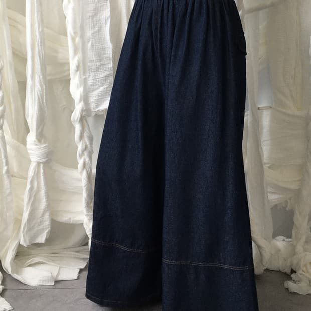 Wide fit denim pants