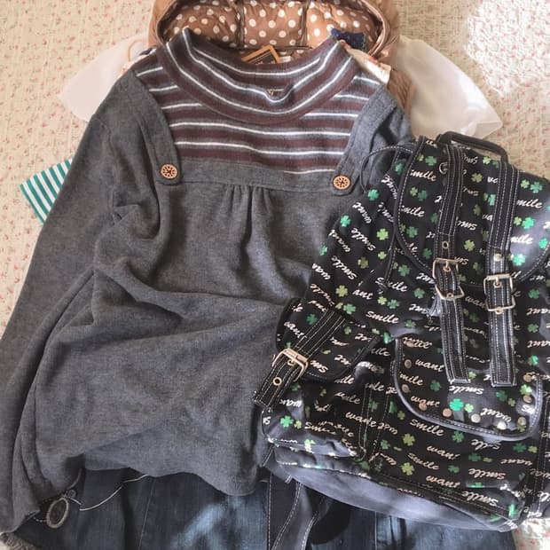 마루빈티지 단추 레이어드 반폴라 니트