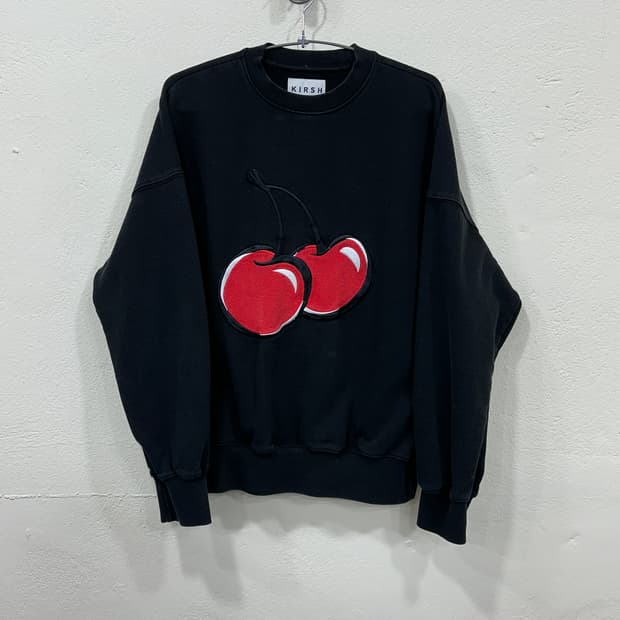 키르시 빅체리 맨투맨