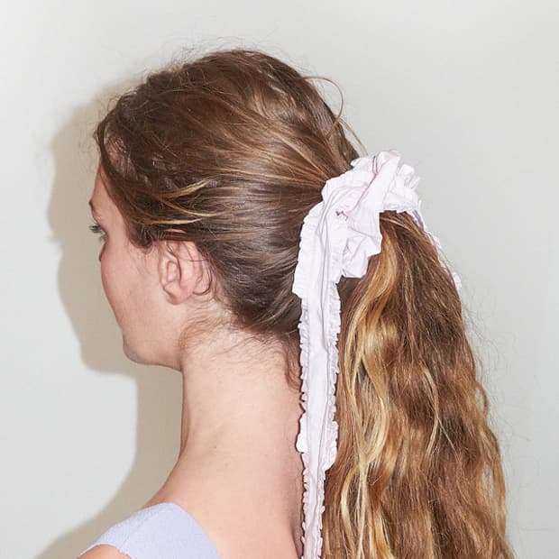가니 Ganni Poplin Frill Bow 스크런치
