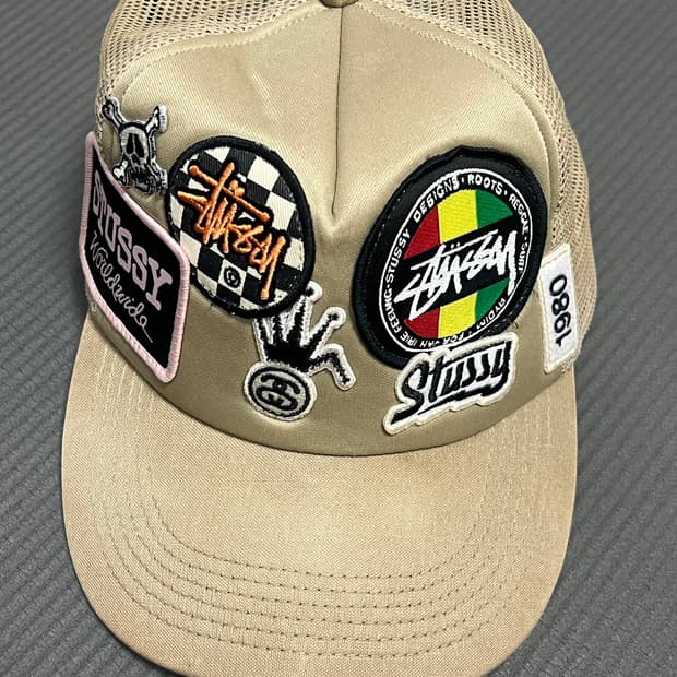 [OS] 스투시 패치워크 메쉬 트러커 베이지