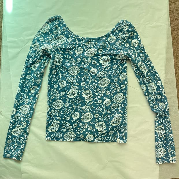 air of June 에어 오브 준 플라워 패턴 롱슬리브