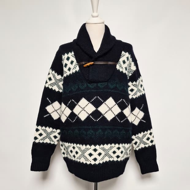 맥그리거 나바호 노르딕 진네이비 울니트