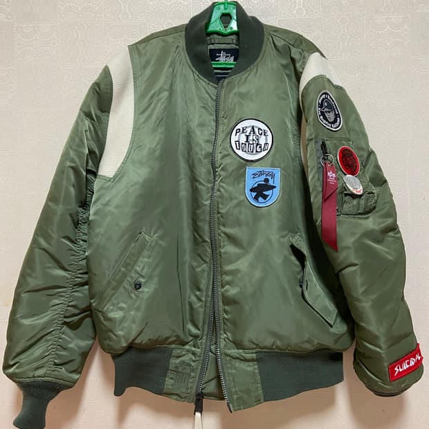 스투시 25주년 ma-1 팝니다.