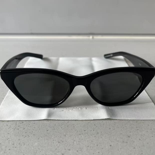 젠틀몬스터x마르지엘라 MM208 블랙 새상품