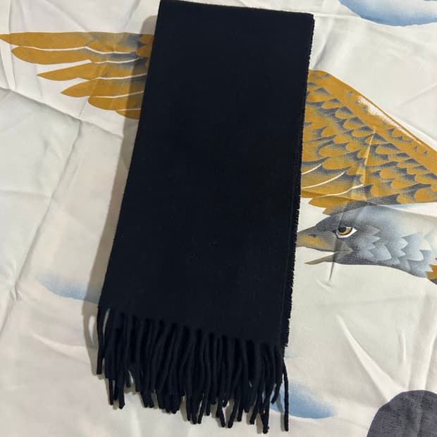 Givenchy 100%캐시미어 머플러