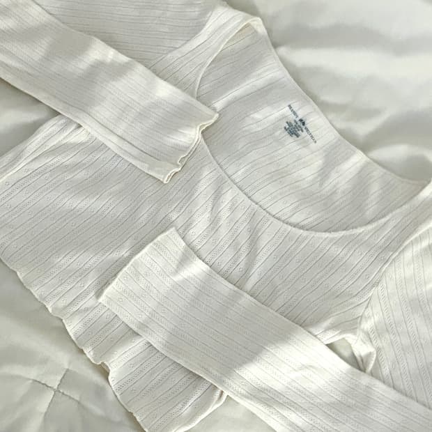 브랜디멜빌 포인텔 아일렛 크롭 긴팔 티 아이보리