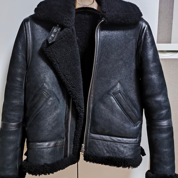 [48] 아크네 이안 무스탕 셰어링자켓