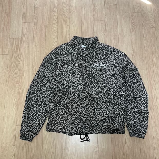 엑스트라오디너리 레오파드 코치자켓