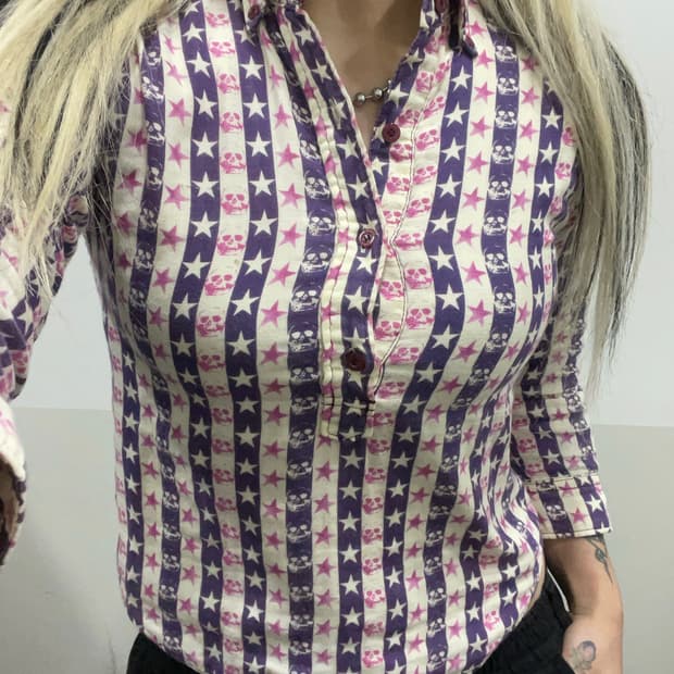 (빈티지)레어 90's 히스테릭글래머 스컬 스타올오버 패턴 슬림핏 셔츠