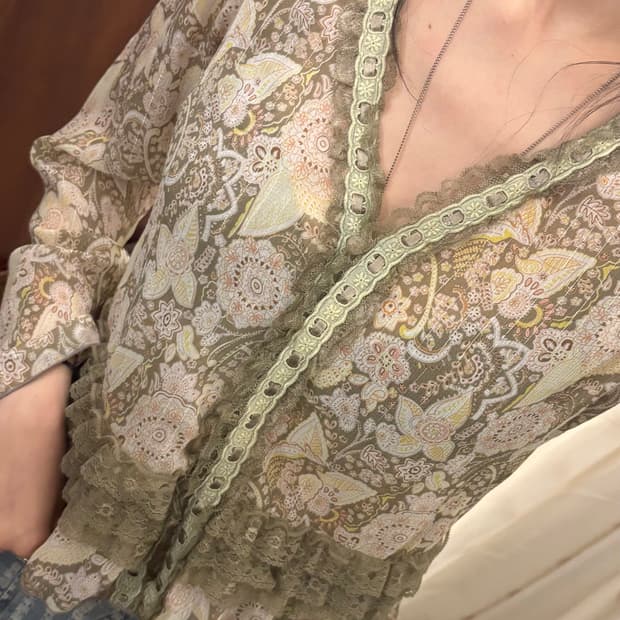 jpn vintage sheer floral chiffon blouse 