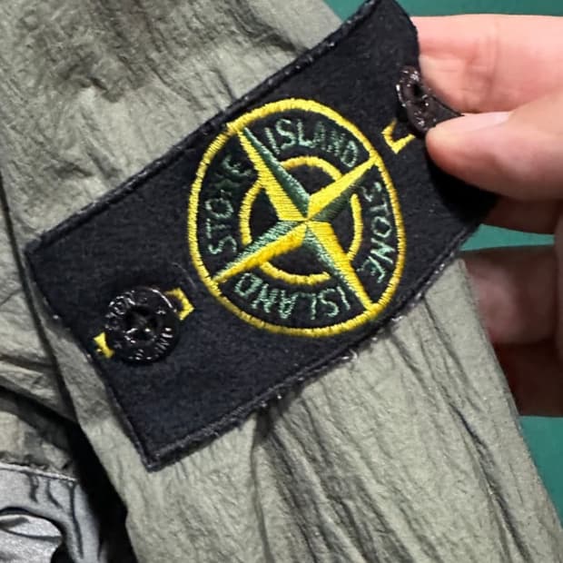 스톤 와펜 정품 급처~!💛💚🖤