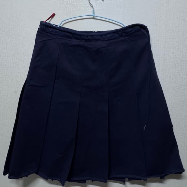 프라다 플리츠 미디 스커트