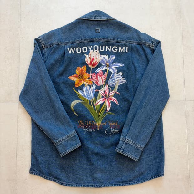 {46 size} 우영미 플라워 프린트 데님 셔츠 블루 - 24SS