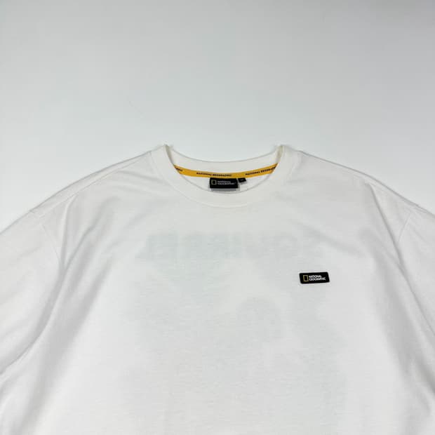 내셔널지오그래픽 (내셔널) 화이트 반팔티 (M)