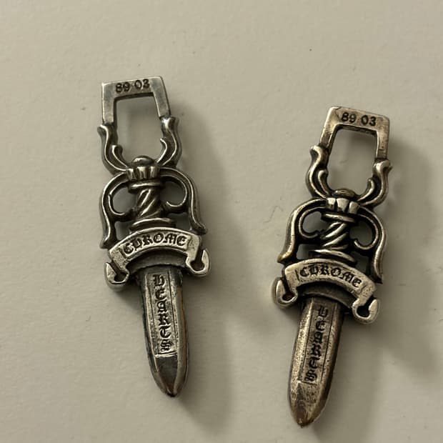 크롬하츠 10대거 대거팬던트