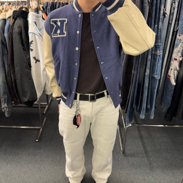 M)KETTY 빈티지 레더 바시티자켓