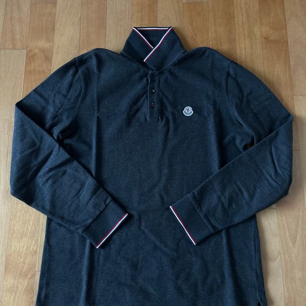 몽클레어 긴팔 폴로 셔츠