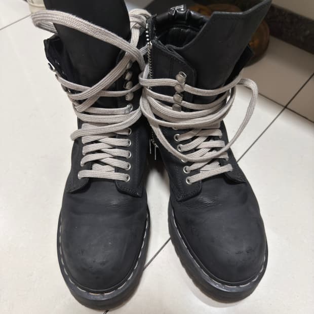 릭오웬스 닥터마틴 스틸토 270 (uk8)