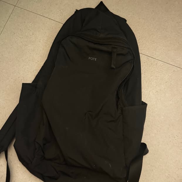 POTE 포테 검정 백팩