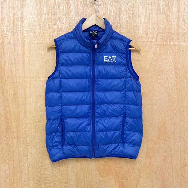 EMPORIO ARMANI padding vest 아르마니 패딩 베스트