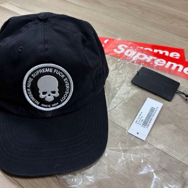 25FW 슈프림 X 넘버 나인 6-패널 블랙