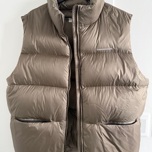 [XL] 디스이즈네버댓 패딩 베스트