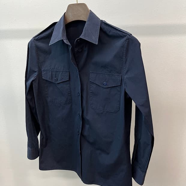 여) 프라다 견장 셔츠 