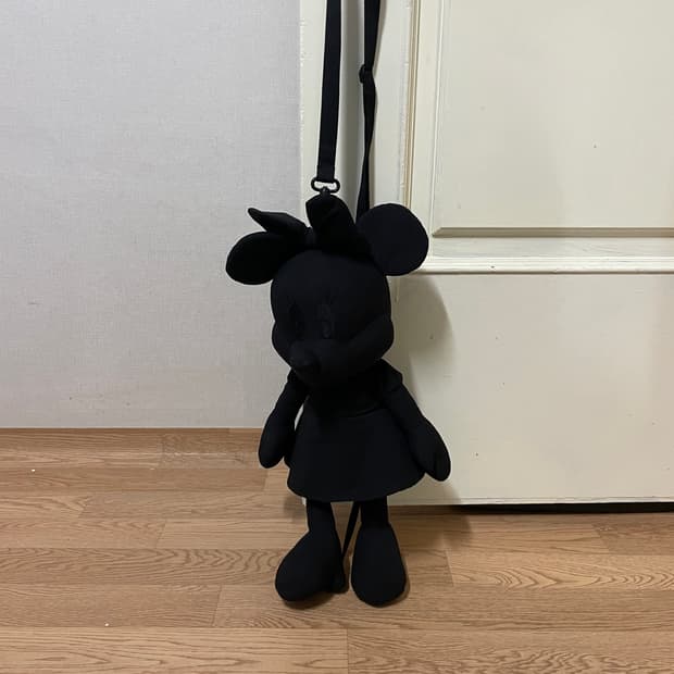 유니클로 앰부쉬 미니마우스가방 