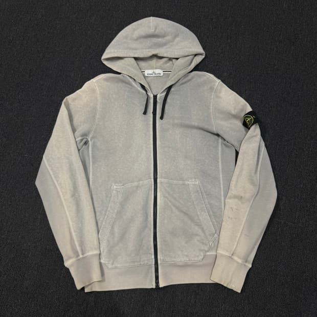 스톤아일랜드 후드 집업 