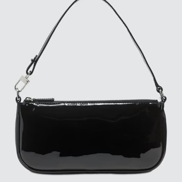 (새상품) BY FAR 바이파 레이첼 숄더백 블랙 페이턴트