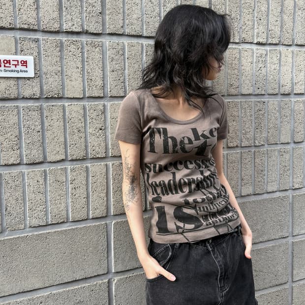 MKR 백 디테일 슬림 탑