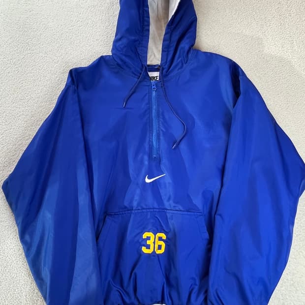 나이키 올드스쿨 아노락