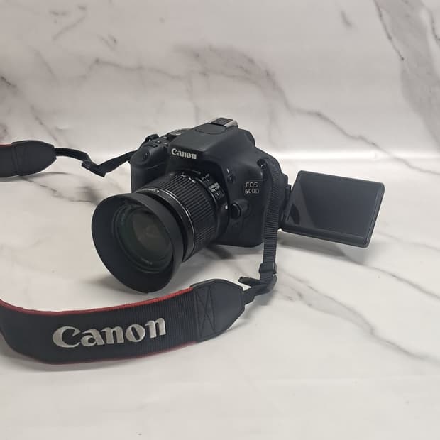 A급 풀박스 캐논 Dslr EOS 600D /18-55mm IS 2