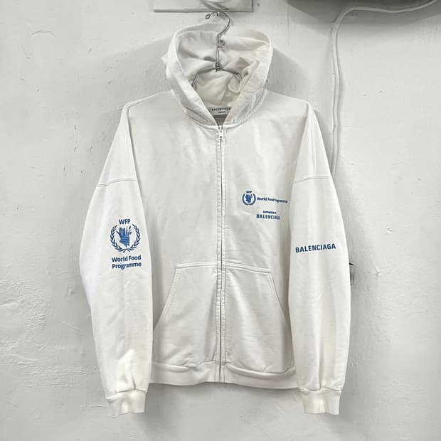 발렌시아가 2022FW WFP 후드 집업