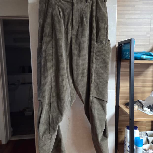 키코코스타디노브 메가라 팬츠 리첸 그린 48