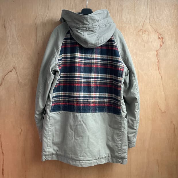 꼼데가르송 옴므 모즈코트