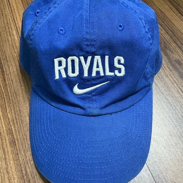 나이키 캔자스시티 캡