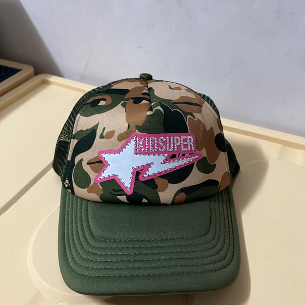 베이프 스타로고 라인스톤 키드슈퍼 캡