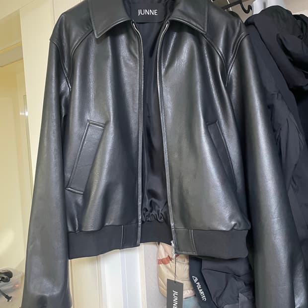 준느 26ss J40 레더자켓 블랙 L