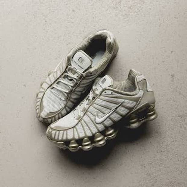 나이키 샥스 SHOX TL 라이트 아미 245