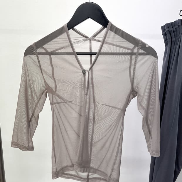 울리카상투스 NAPE MESH TOP (BEIGE) small