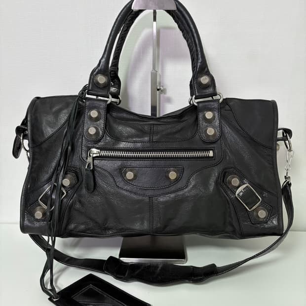 발렌시아가 자이언트 파트타임 모터 블랙 