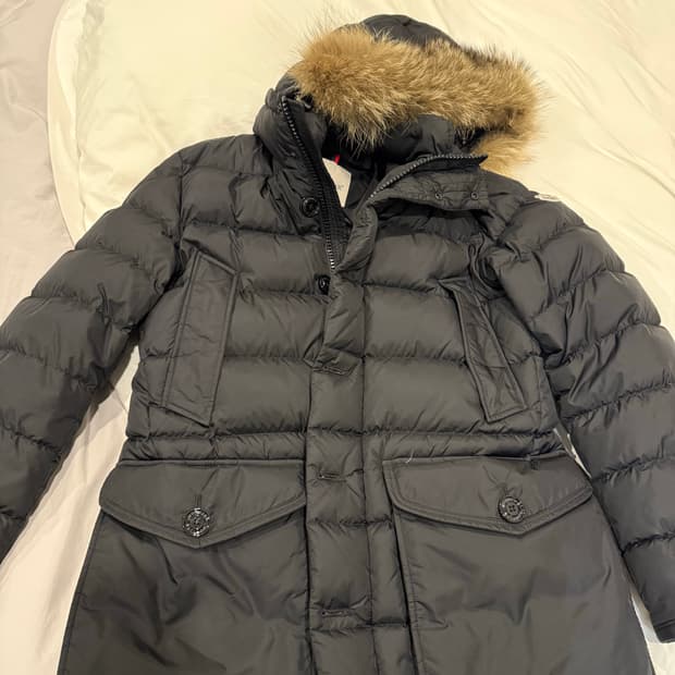 몽클레어 클루니 4 & 니트패딩 집업