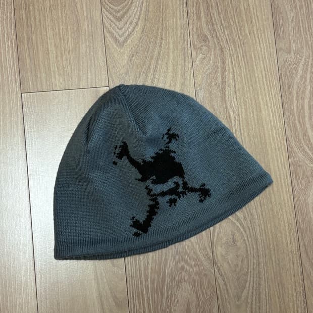 오클리 스컬비니