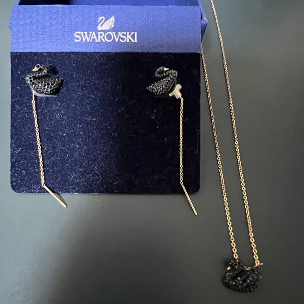 스와로브스키 블랙 스완 목걸이 귀걸이 세트